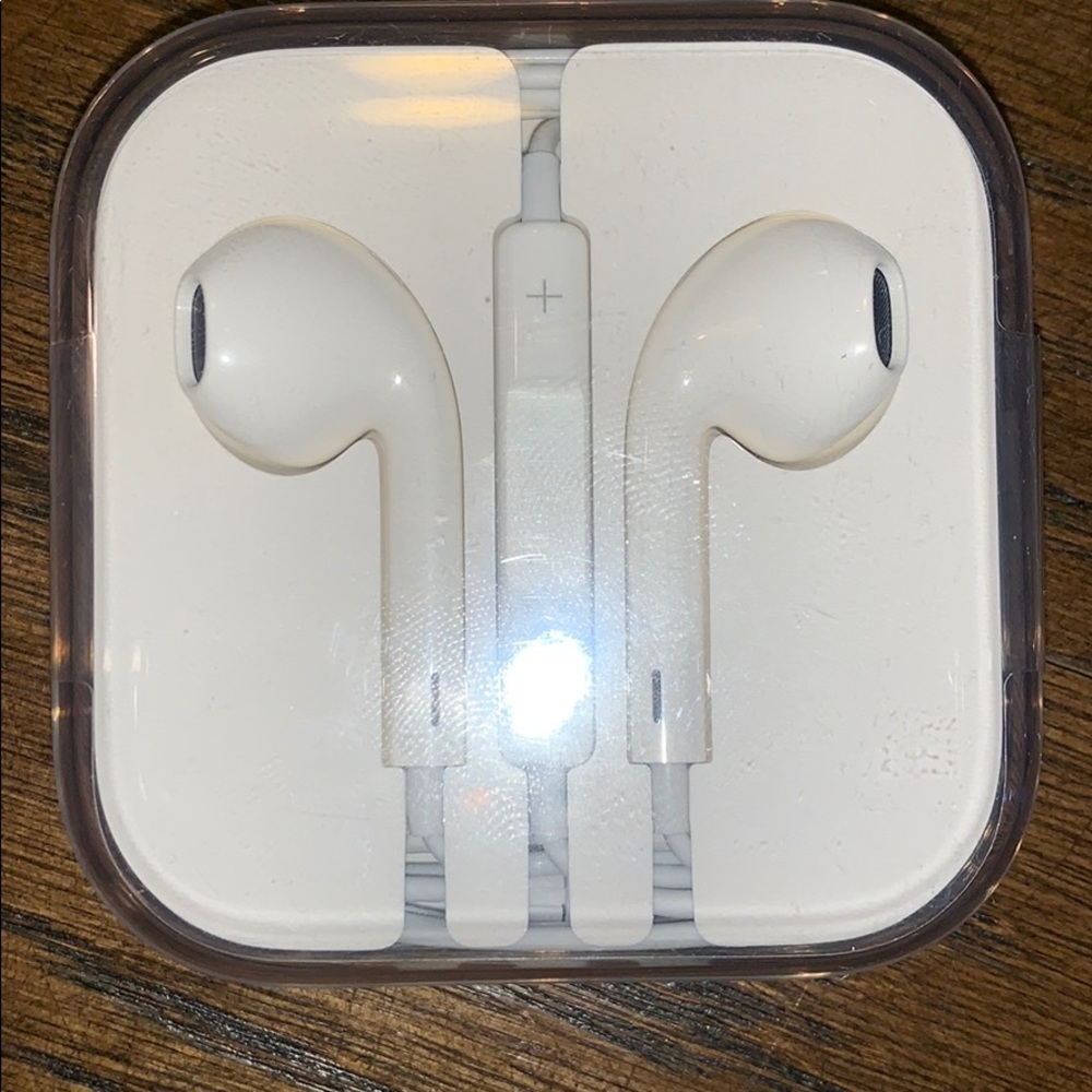 Apple Headphones ⚡️FLASH SALE⚡️